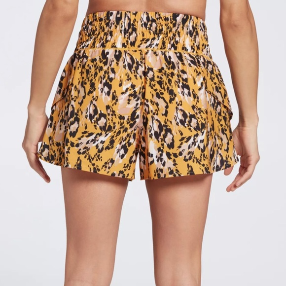 NWT CALIA Women's Step Up Shorts - Picture 3 of 8